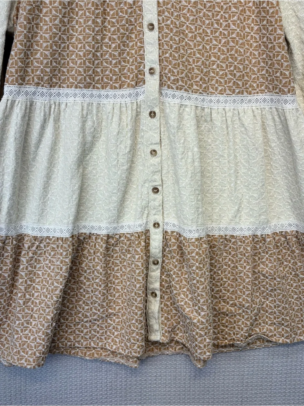 LOVELO Embroidered Color Block Collared Dress Cream Tan Med 100% Cotton Boho EUC